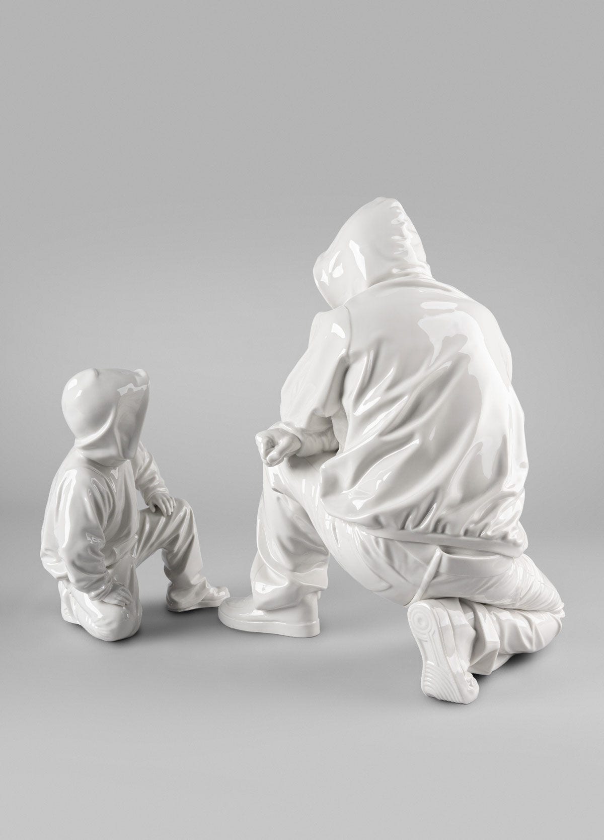 Lladró Theodosia – Respect Sculpture by Huang Yulong, 2026. Limited Edition - FormFluent