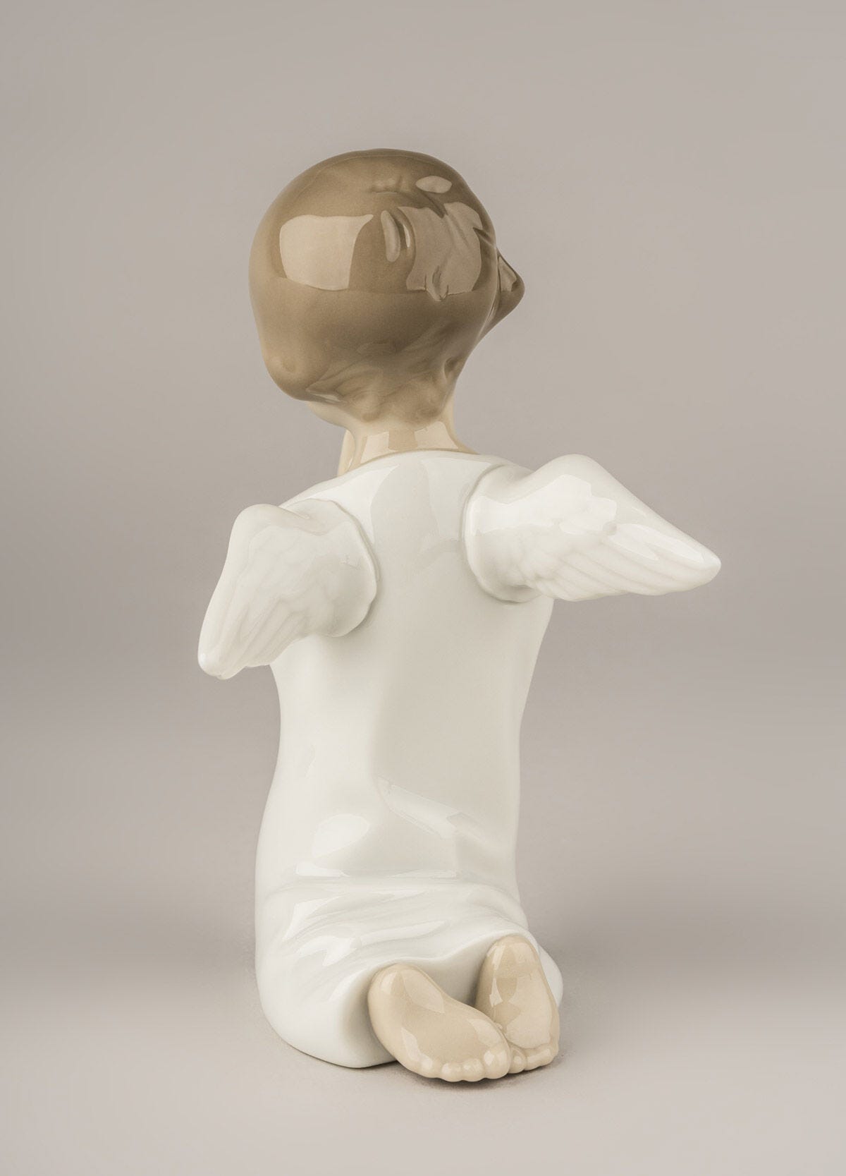  Lladró Angel Praying Figurine Sculpture by Lladró at  FormFluent