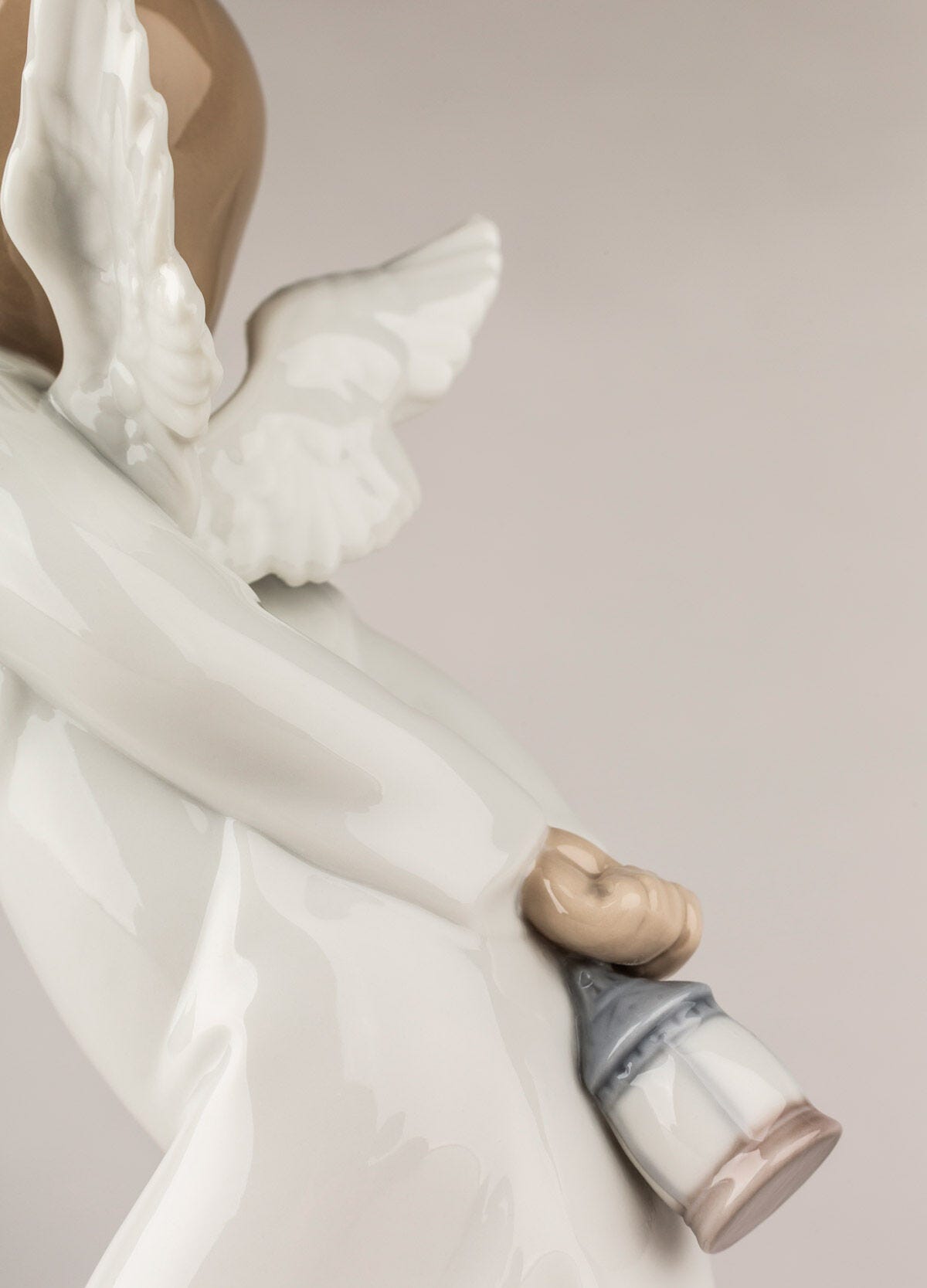  Lladró Curious Angel Figurine Sculpture by Lladró at  FormFluent