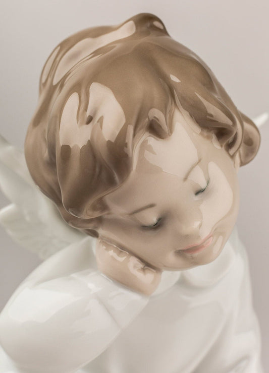  Lladró Angel Dreaming Figurine Sculpture by Lladró at  FormFluent