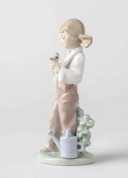  Lladró Spring Girl Figurine Sculpture by Lladró at  FormFluent