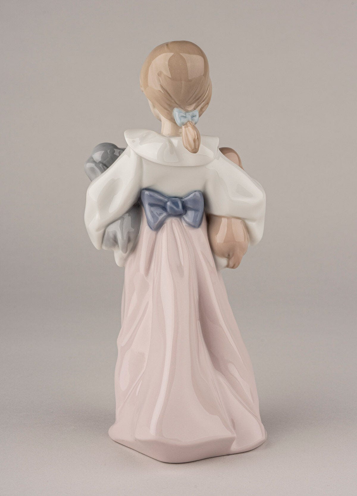  Lladró Arms Full of Love Girl with Dogs Figurine Sculpture by Lladró at  FormFluent