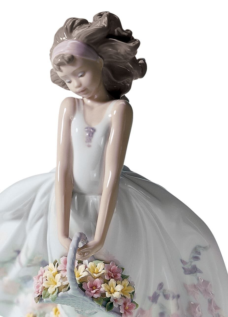 Lladró Wild Flowers Girl Figurine