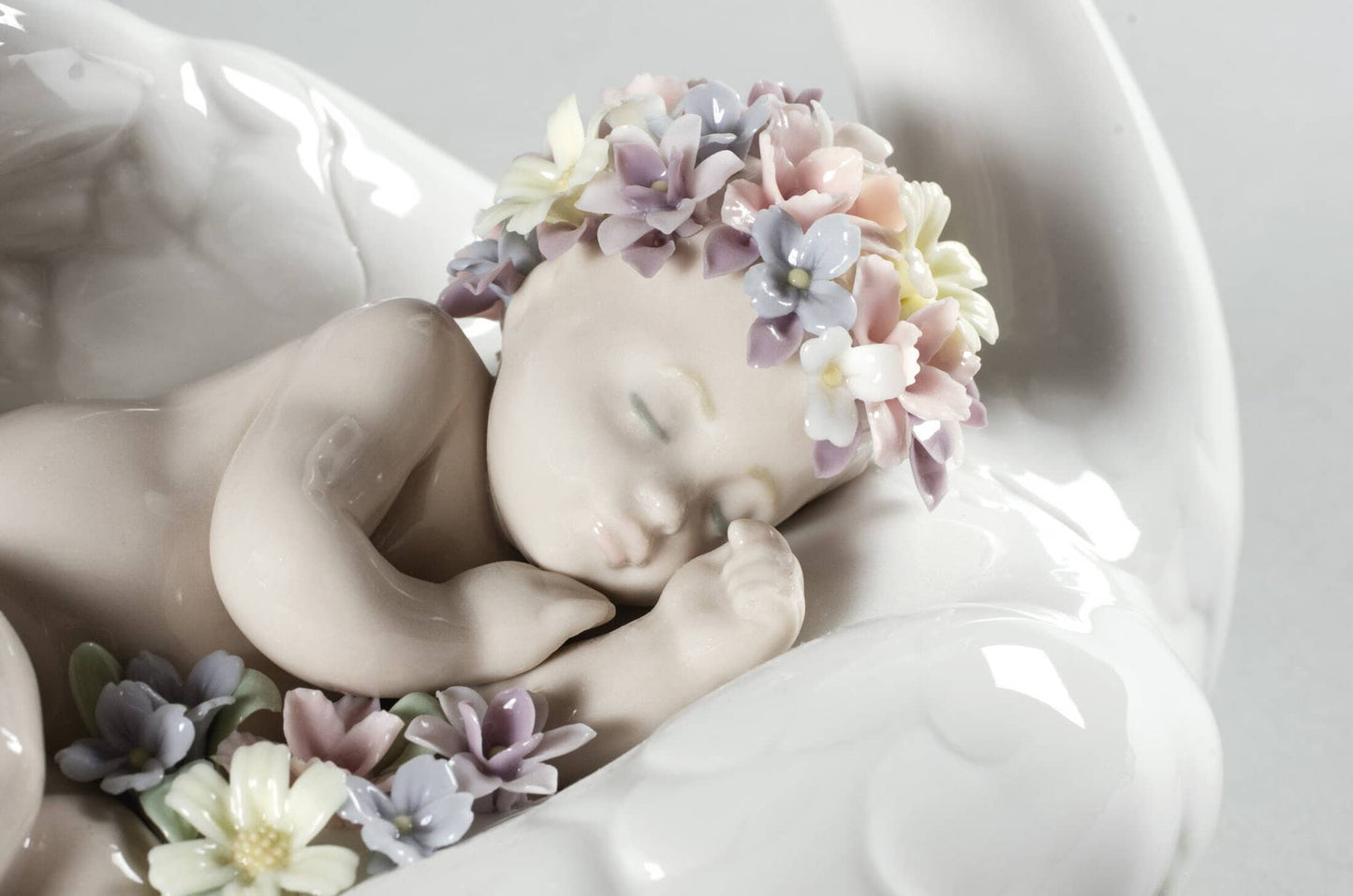 Lladró Drifting through Dreamland Swan and Baby Figurine Sculpture by Lladró at  FormFluent Sydney, Australia