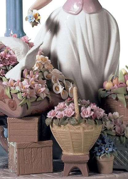  Lladró Flowers for Everyone Woman Sculpture Sculpture by Lladró at  FormFluent