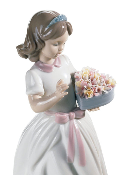 Lladró For A Special Someone Girl Figurine Sculpture by  Lladró at   FormFluent Sydney, Australia