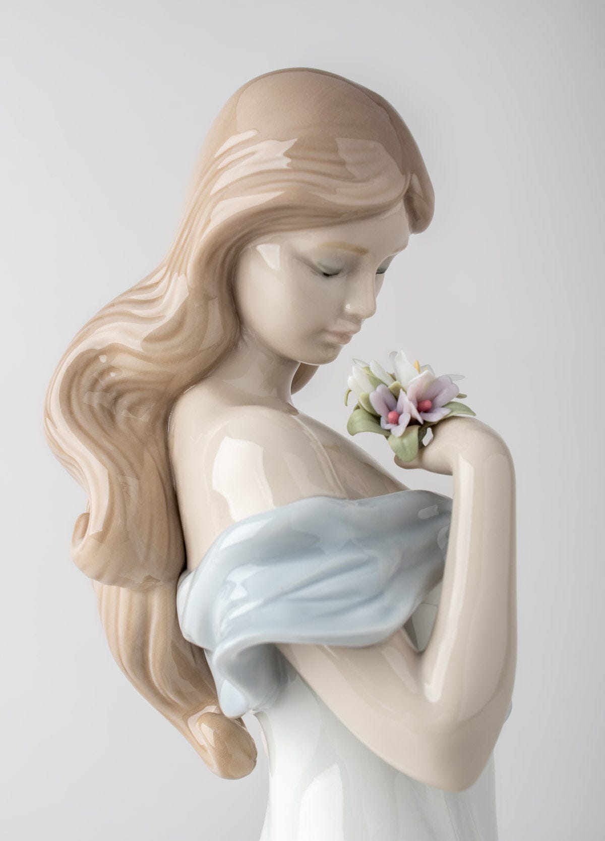  Lladró A Flower's Whisper Woman Figurine Sculpture by Lladró at  FormFluent