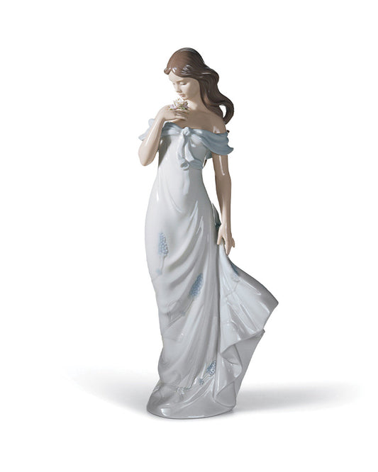 Lladró A Flower's Whisper Woman Figurine   FormFluent