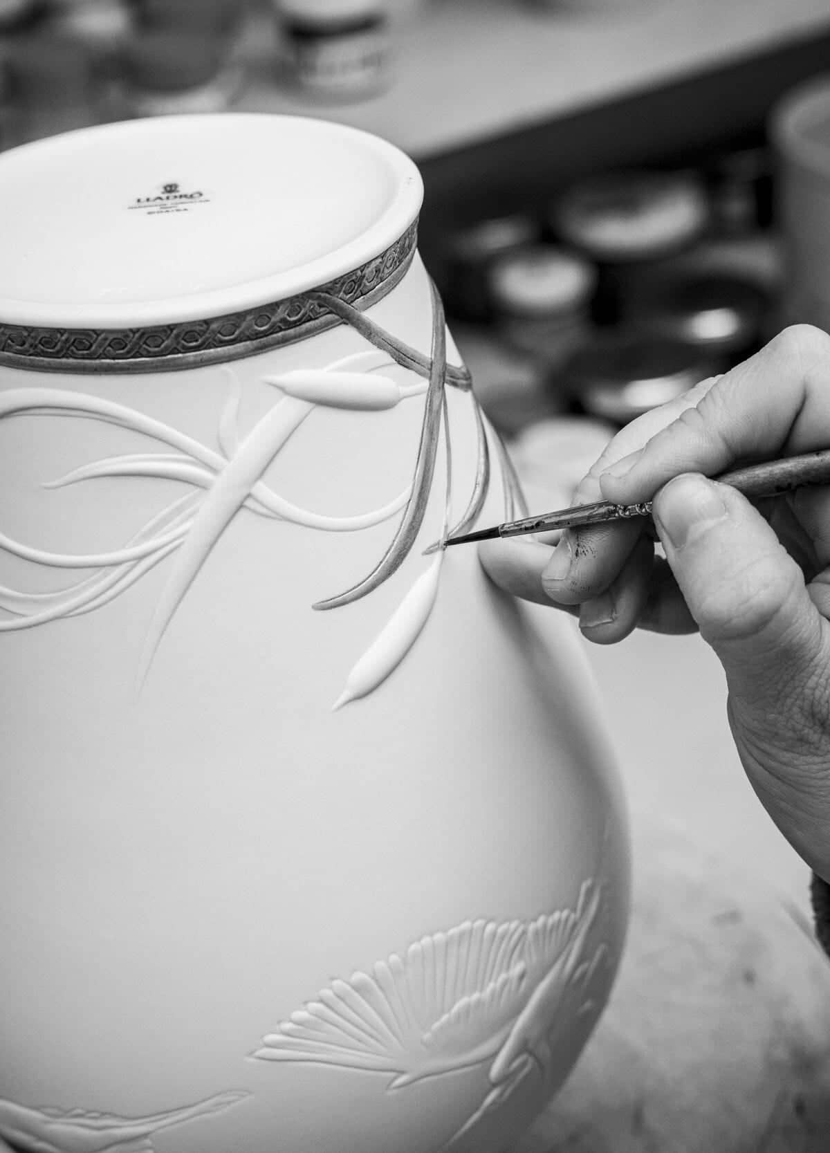 Lladró Herons' Realm Covered Vase Silver Lustre Vase by  Lladró at   FormFluent Sydney, Australia