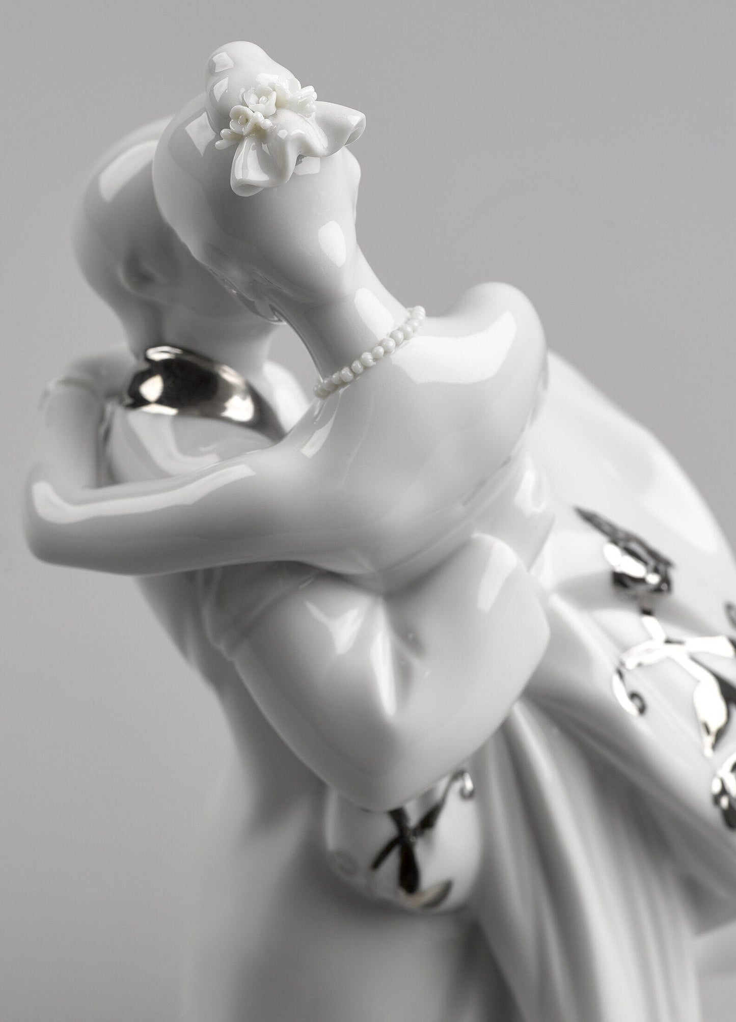 Lladró The Happiest Day Couple Figurine - Silver Lustre