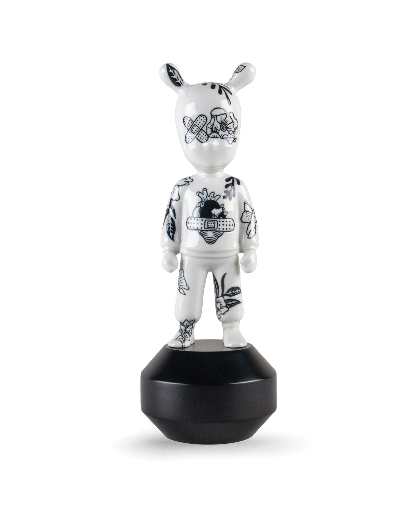Lladró The Guest by Henn Kim Small Model Numbered Edition   FormFluent