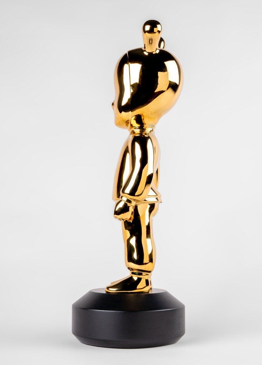 Lladró The Golden Guest Sculpture Large Model  Sculpture FormFluent