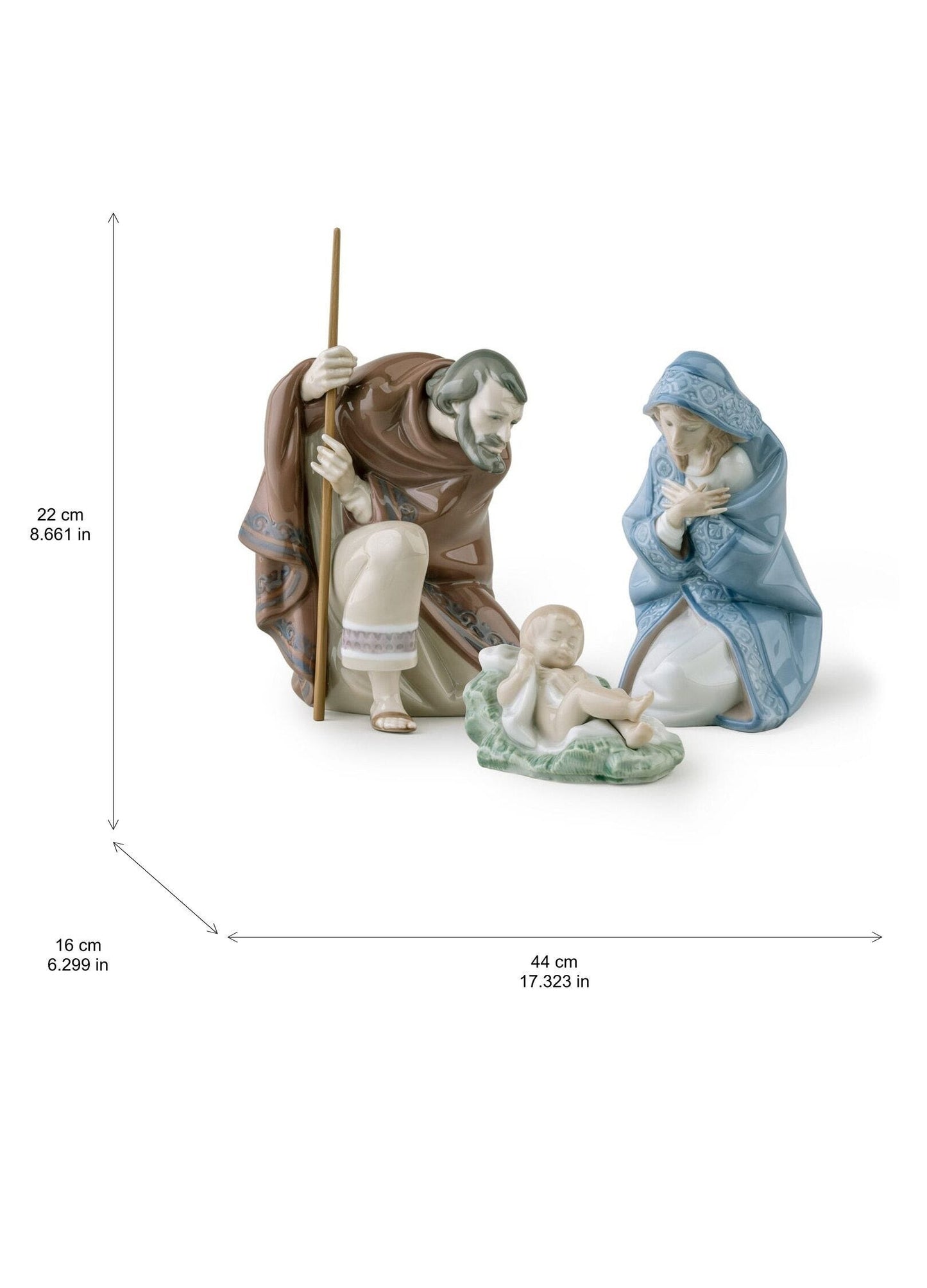 Lladró Silent Night Nativity Set - Classical - FormFluent