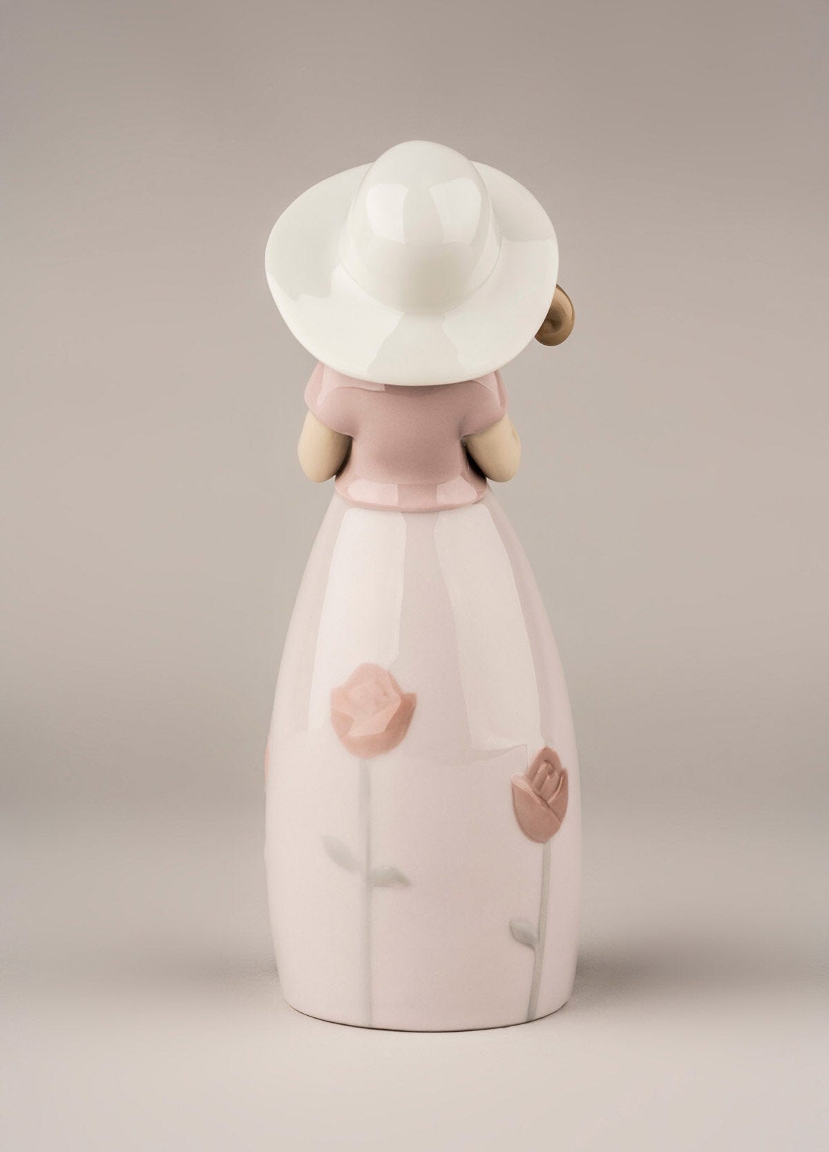 Buy Authentic Lladró Lladró Little Rose Girl Figurine Sculpture - FormFluent Sydney Australia