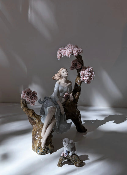  Lladró Sweet Scent of Blossoms Limited Edition Woman Figurine Sculpture by Lladró at  FormFluent