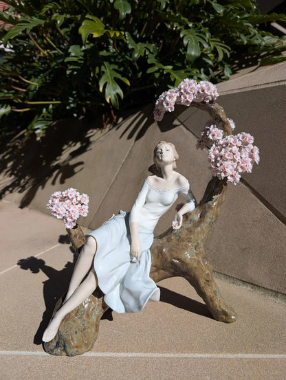  Lladró Sweet Scent of Blossoms Limited Edition Woman Figurine Sculpture by Lladró at  FormFluent