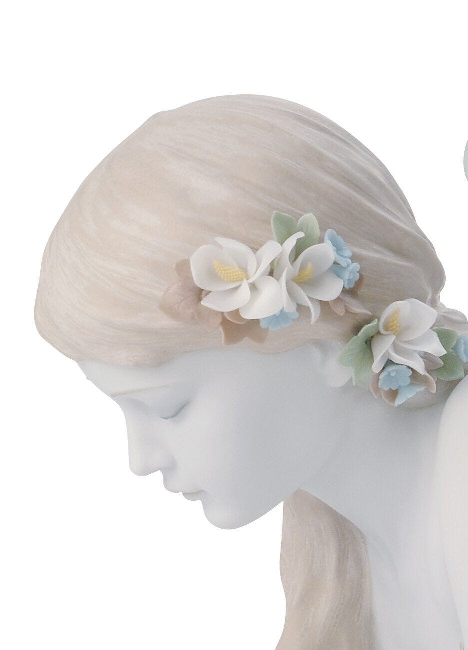 Buy Authentic Lladró Lladró Precious Angel Figurine Sculpture - FormFluent Sydney Australia