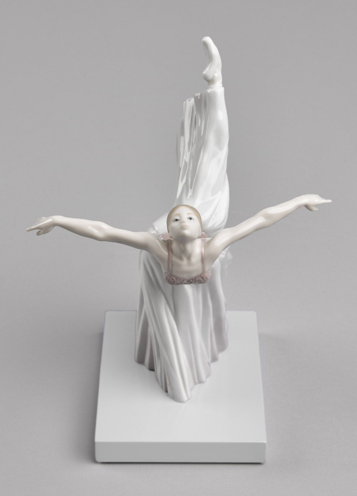 Lladró Giselle Arabesque Ballet Woman Dancer Figurine