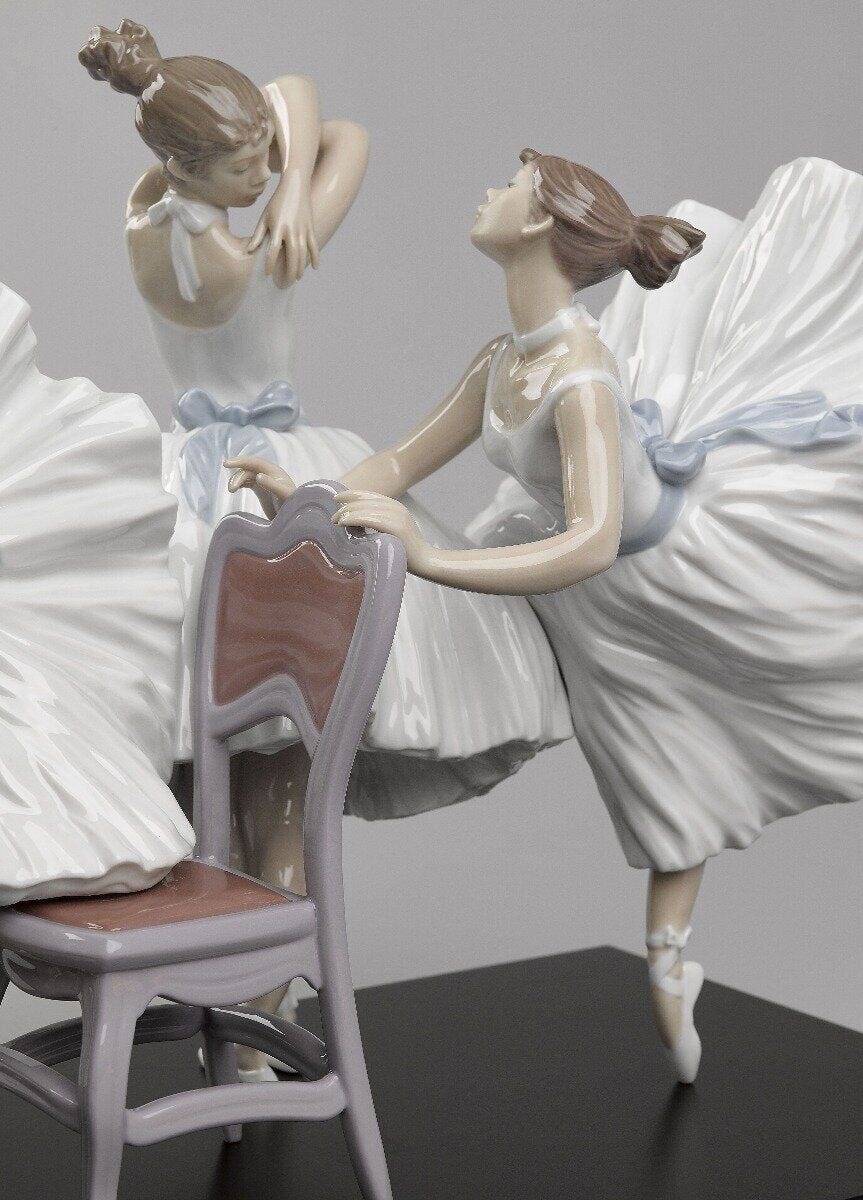  Lladró Backstage Ballet Women Figurine Limited Edition Sculpture by Lladró at  FormFluent