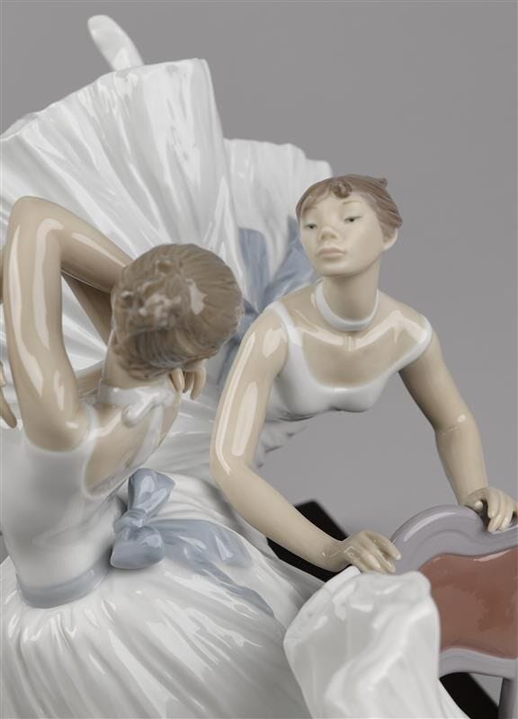  Lladró Backstage Ballet Women Figurine Limited Edition Sculpture by Lladró at  FormFluent