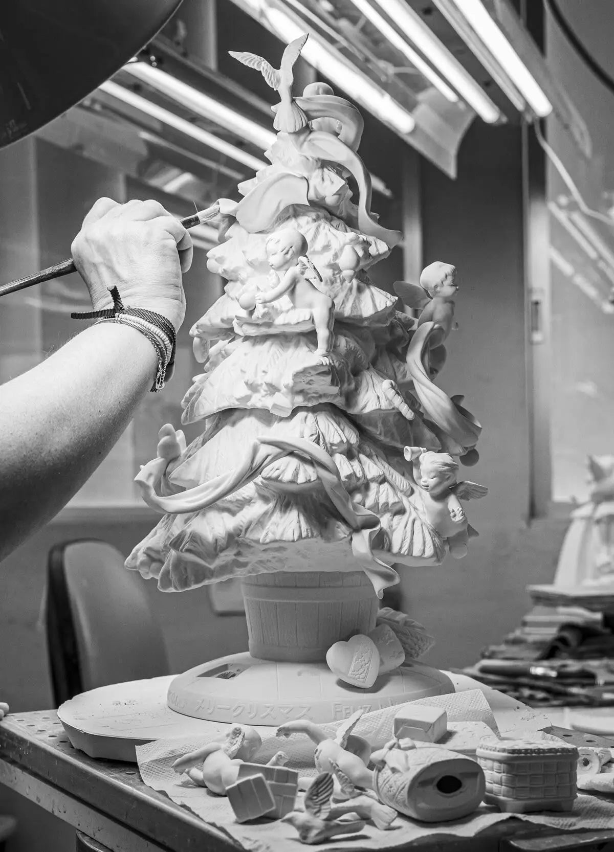  Lladró Great Christmas Tree Figurine Limited Edition Sculpture by Lladró at  FormFluent