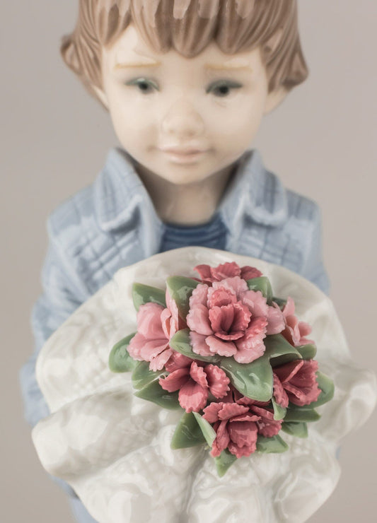 Lladró You Deserve The Best Boy Figurine - FormFluent