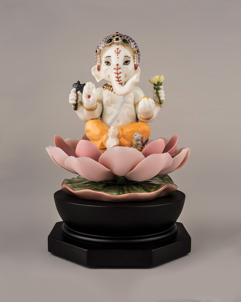 Lladró Padmasana Ganesha Figurine Sculpture - FormFluent Sydney Australia