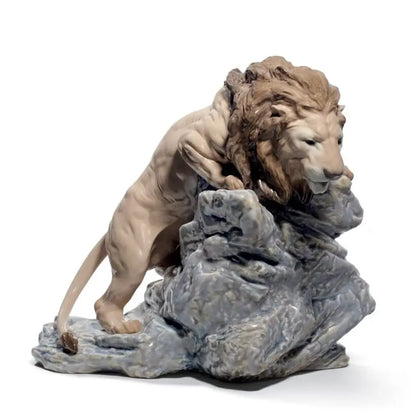  Lladró Lion Pouncing Sculpture Sculpture by Lladró at  FormFluent