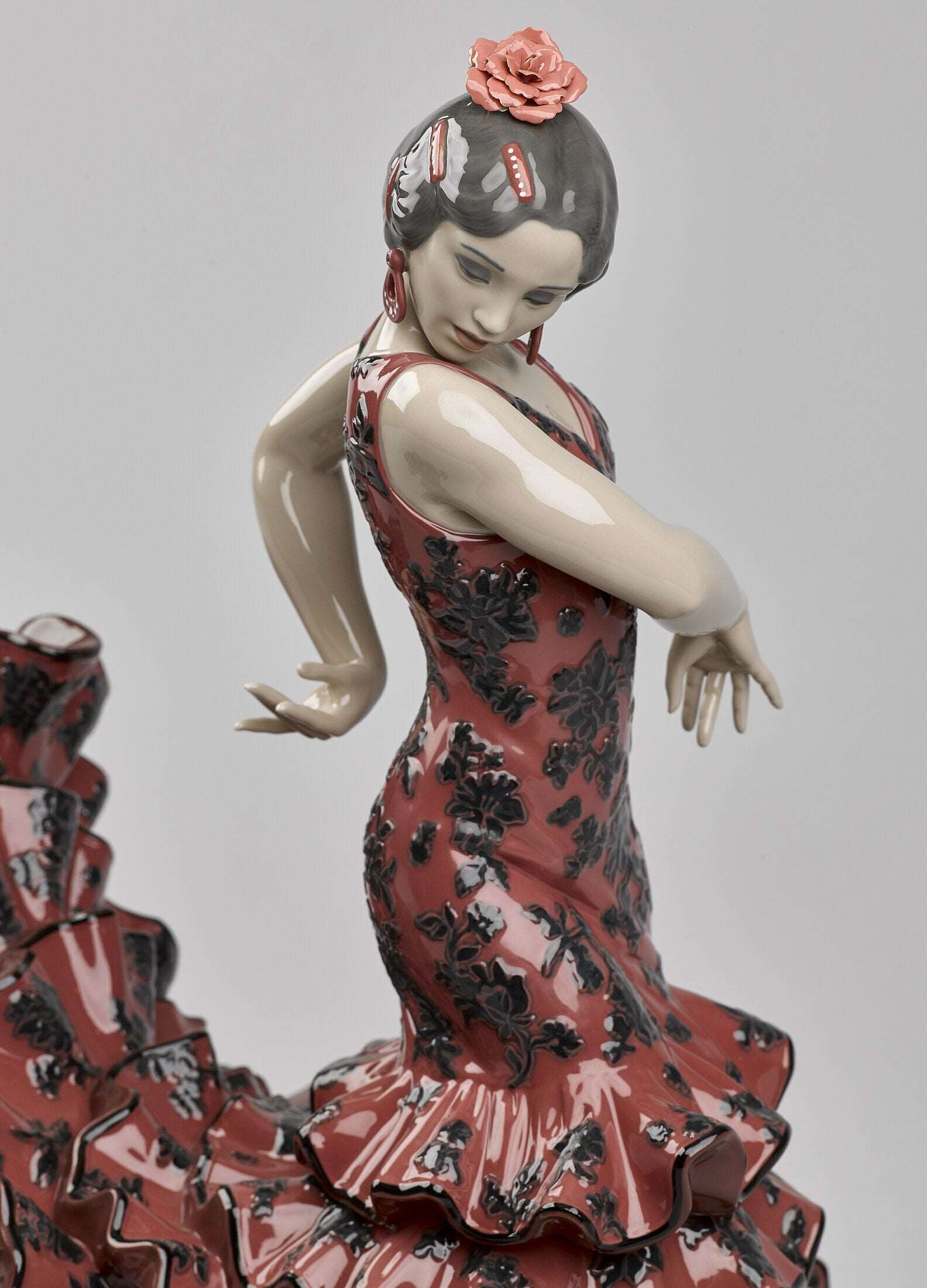 Flamenco Flair Woman Sculpture