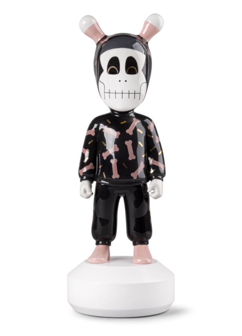 Lladró Edge Sculpture Limited Edition Figurine with Black and White Design for Modern Decor