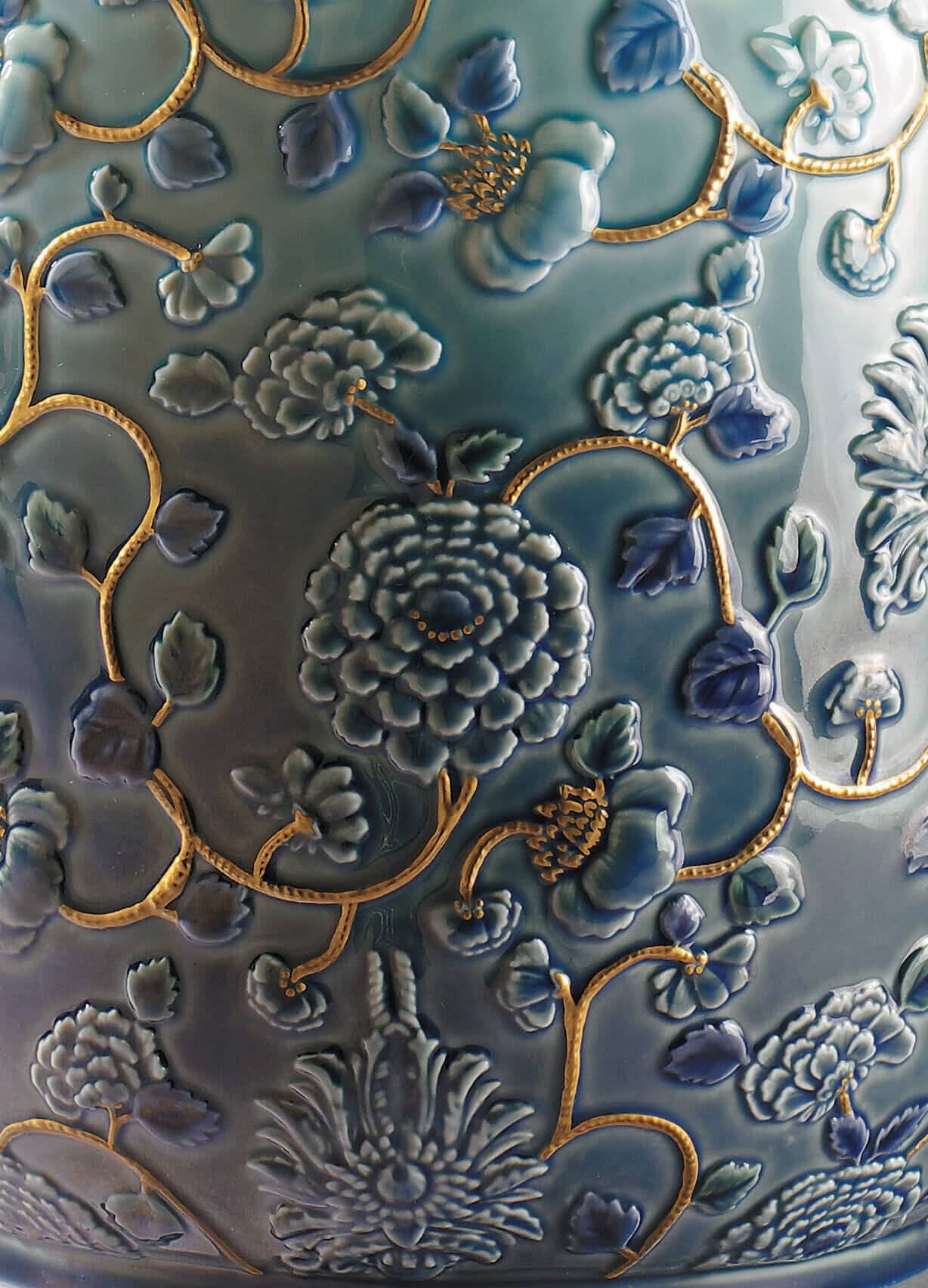 Lladró Peonies Vase Gold Lustre Vase by  Lladró at   FormFluent Sydney, Australia