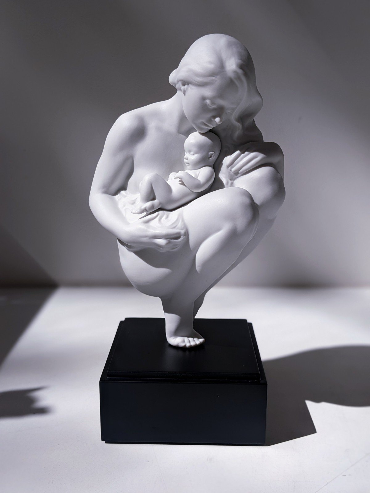 Love's Bond Mother Figurine - FormFluent