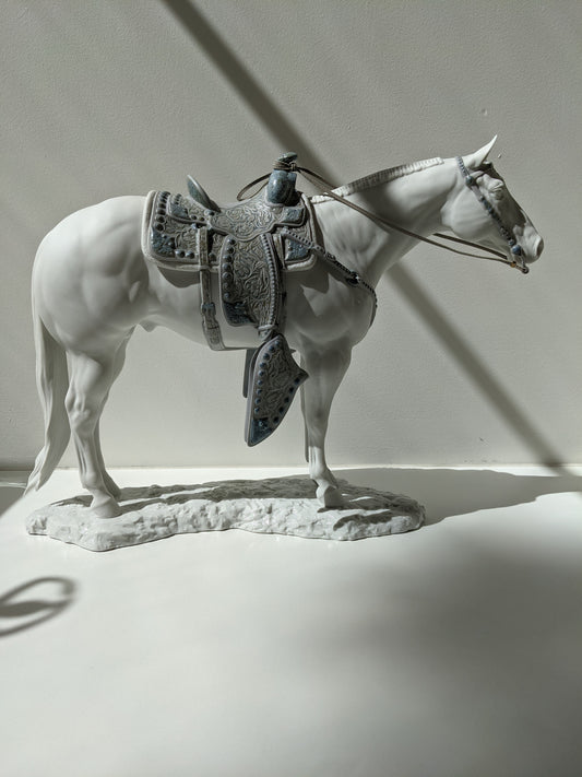White Quarter Horse Sculpture - FormFluent