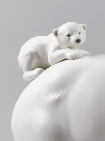 Lladró Mummy Bear and Babies Figurine Sculpture by Lladró at  FormFluent
