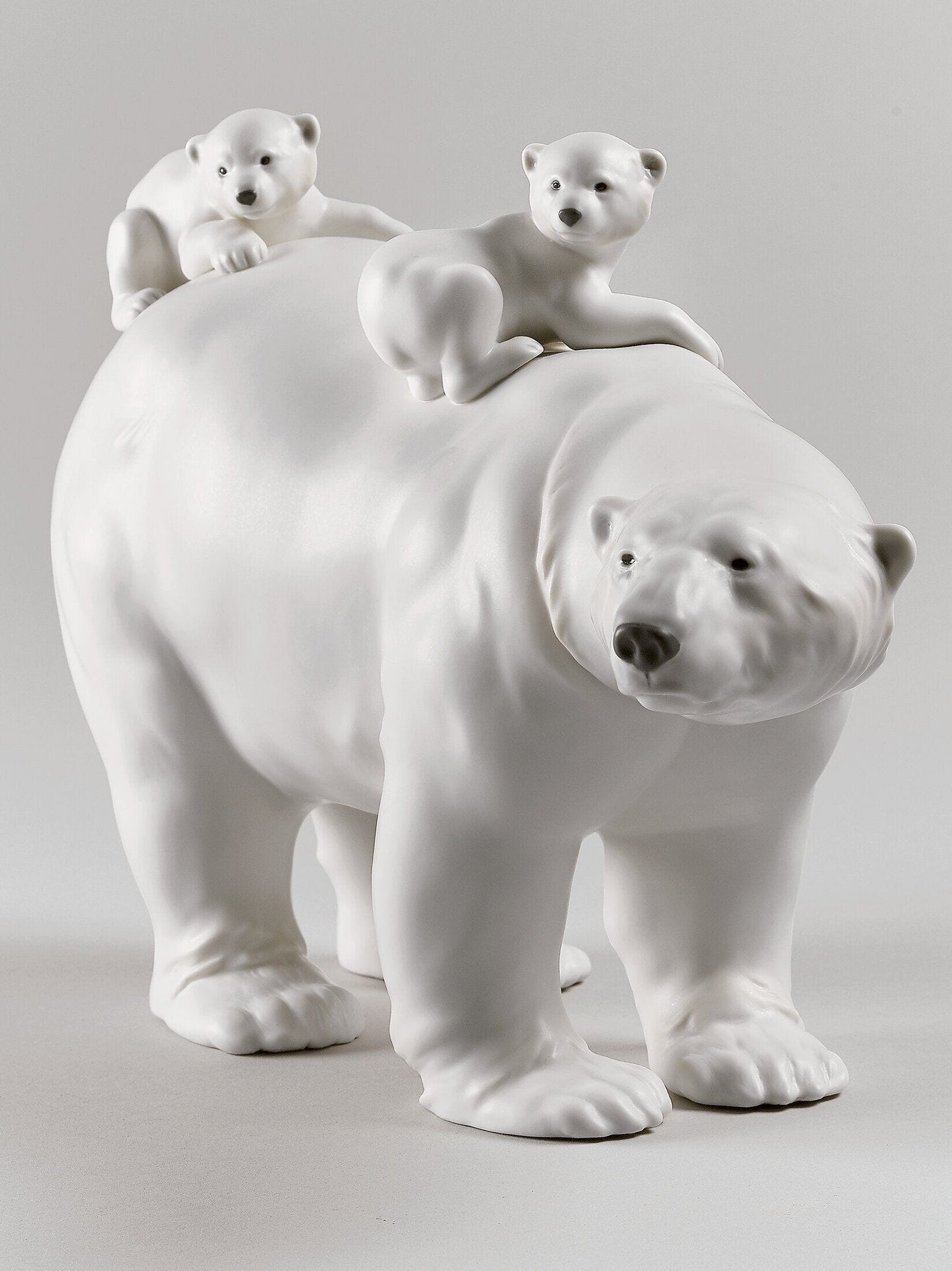 Mummy Bear and Babies Figurine