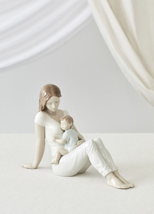 A Mother's Love Figurines - FormFluent