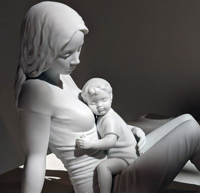 A Mother's Love Figurines - FormFluent