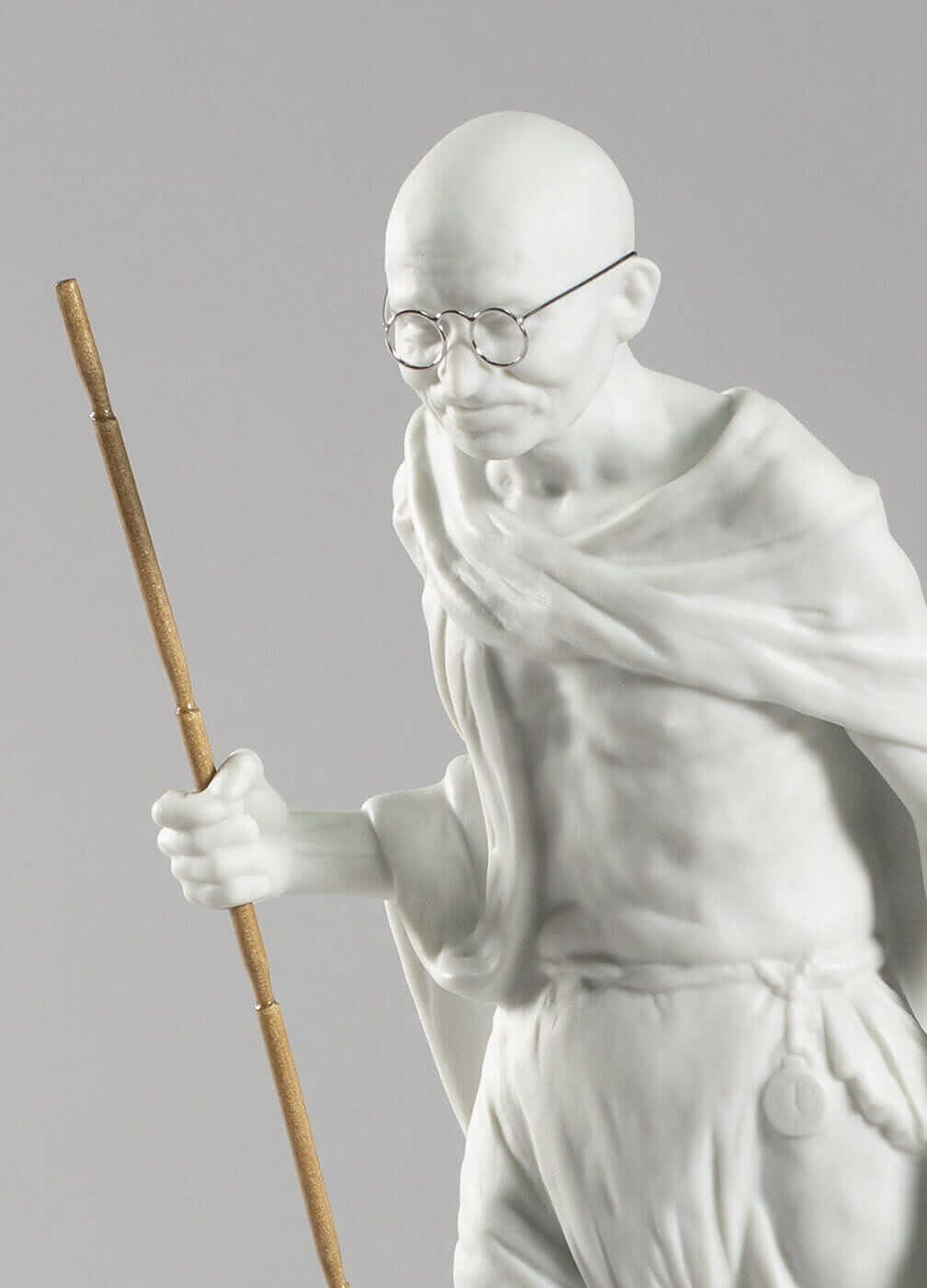 Lladró Mahatma Gandhi Figurine. White Sculpture FormFluent