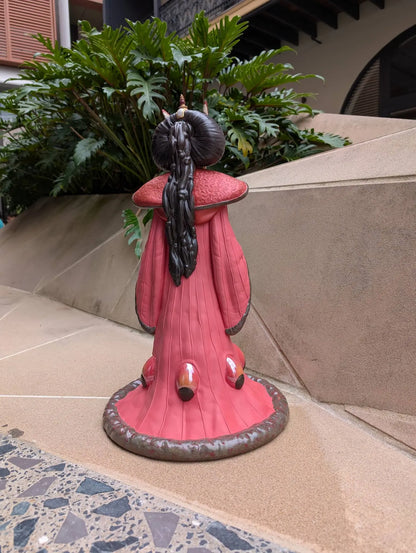  Lladró Official Queen Amidala™ In The Throne Room Star Wars Limited Edition Sculpture by Lladró at  FormFluent