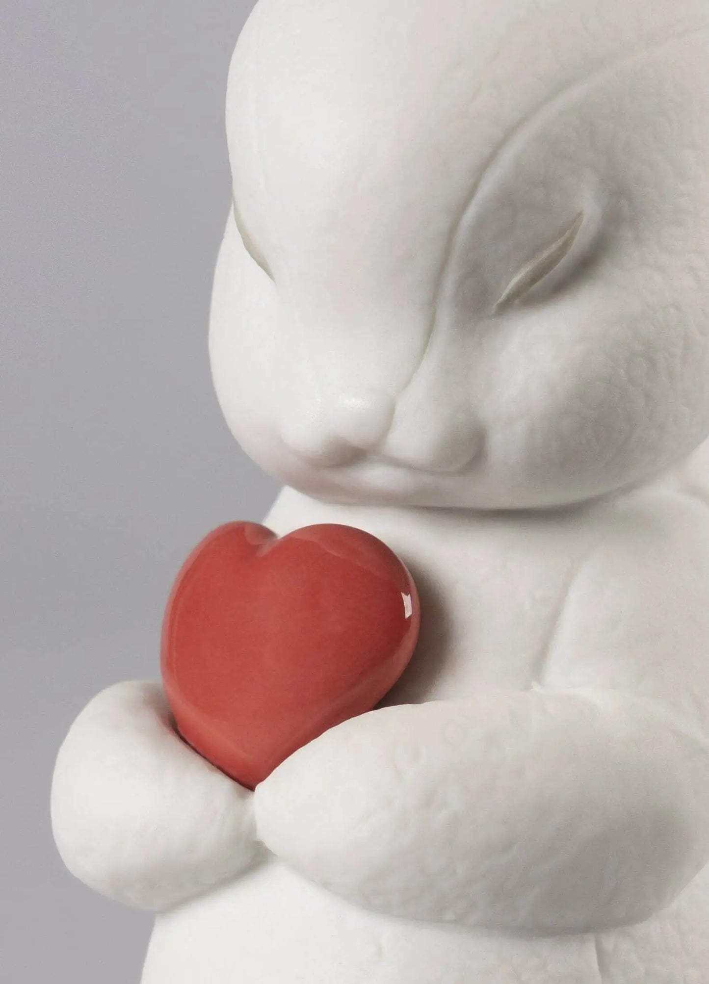  Lladró Puffy-Generous Rabbit Figurine Sculpture by Lladró at  FormFluent