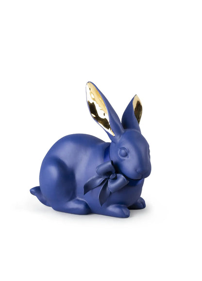  Lladró Attentive Bunny Blue-Gold (International Klein Blue) Sculpture by Lladró at  FormFluent