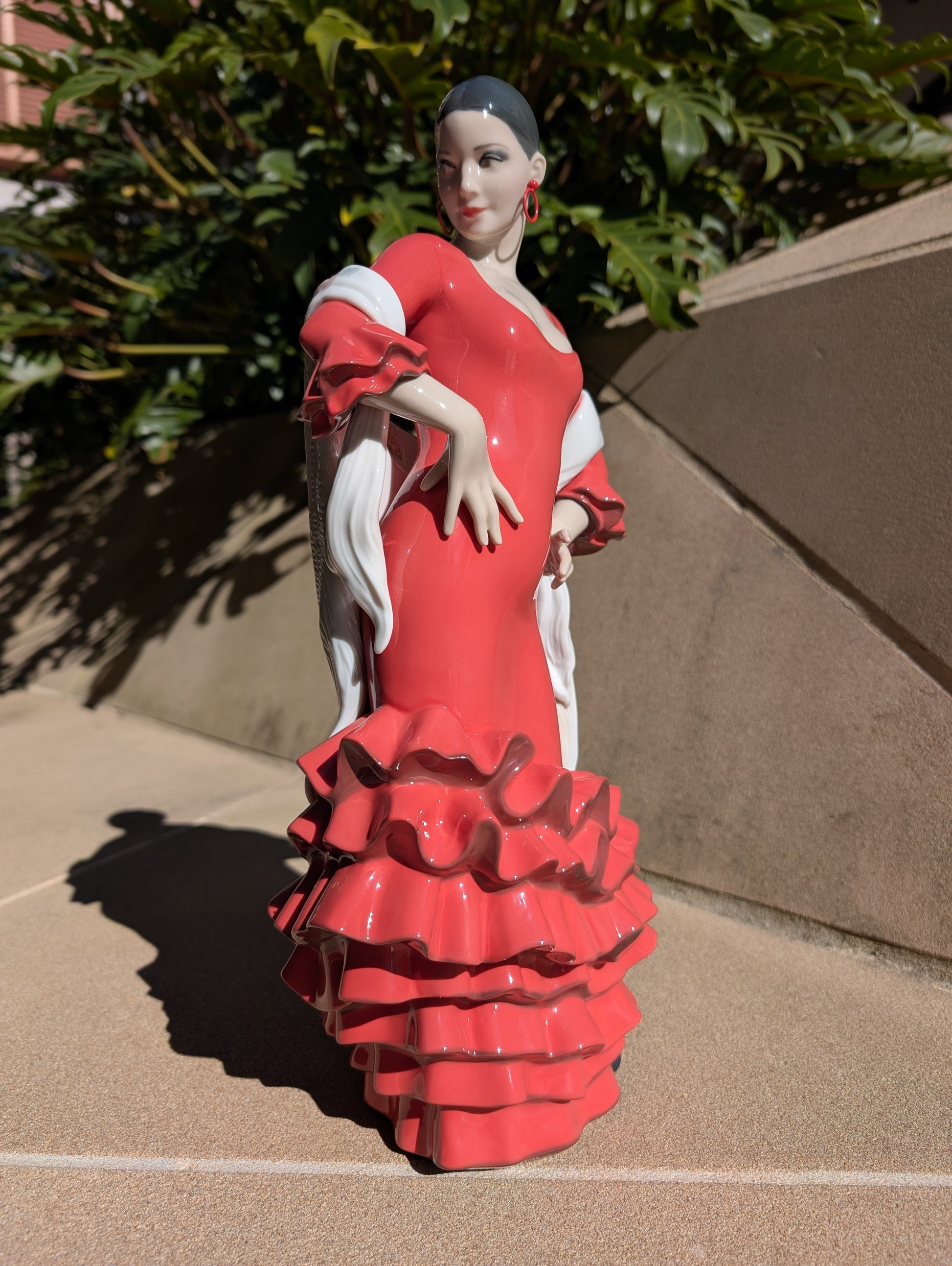 Lladró Flamenco Soul Woman Figurine  - FormFluent Sydney Australia