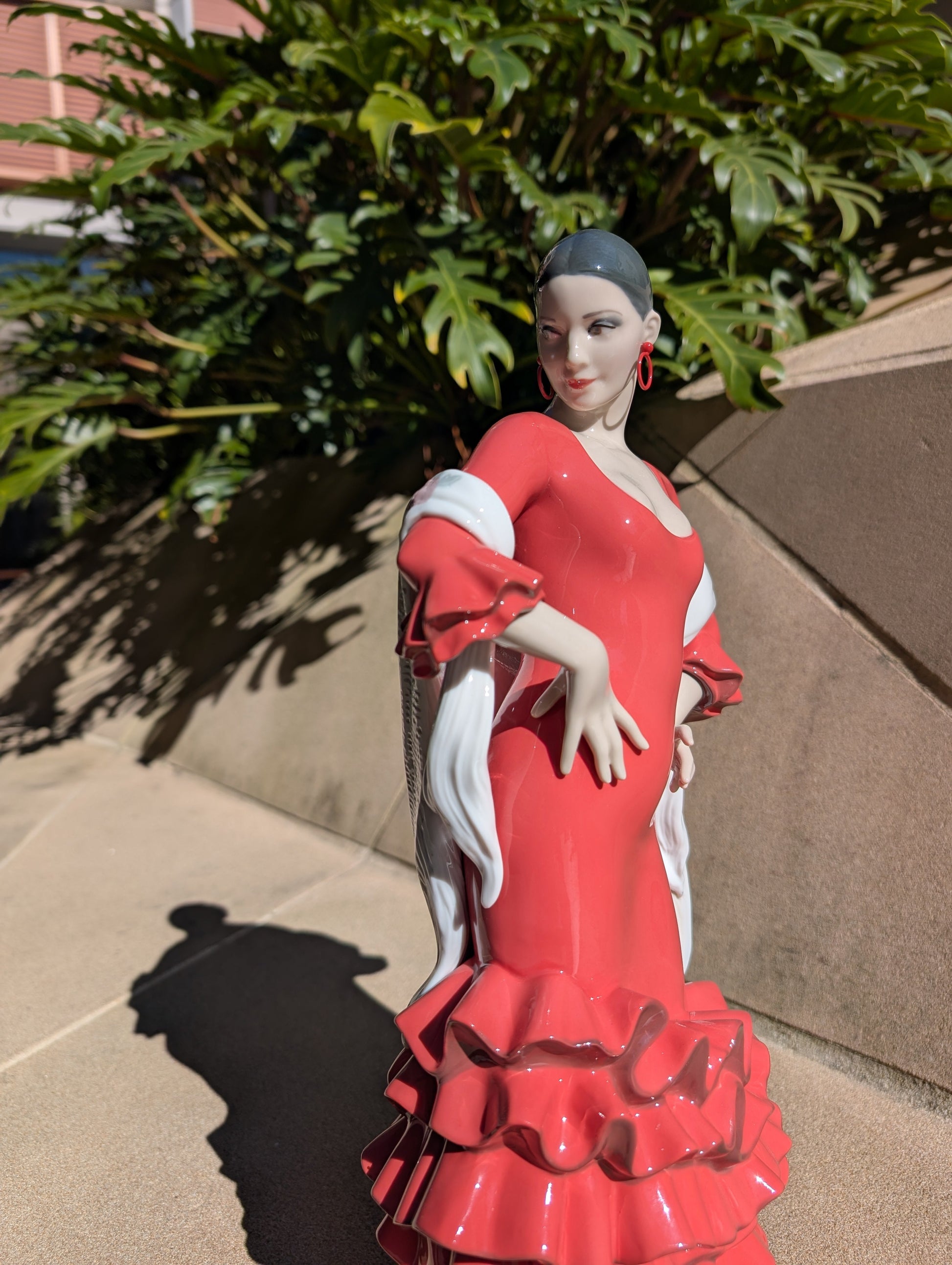Lladró Flamenco Soul Woman Figurine  - FormFluent Sydney Australia