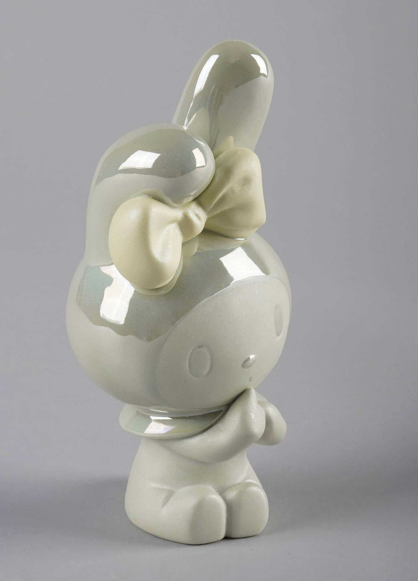 Lladro My Melody FIgurine Green Porcelain with her iconic ribbon Formfluent Lladro sydney australia