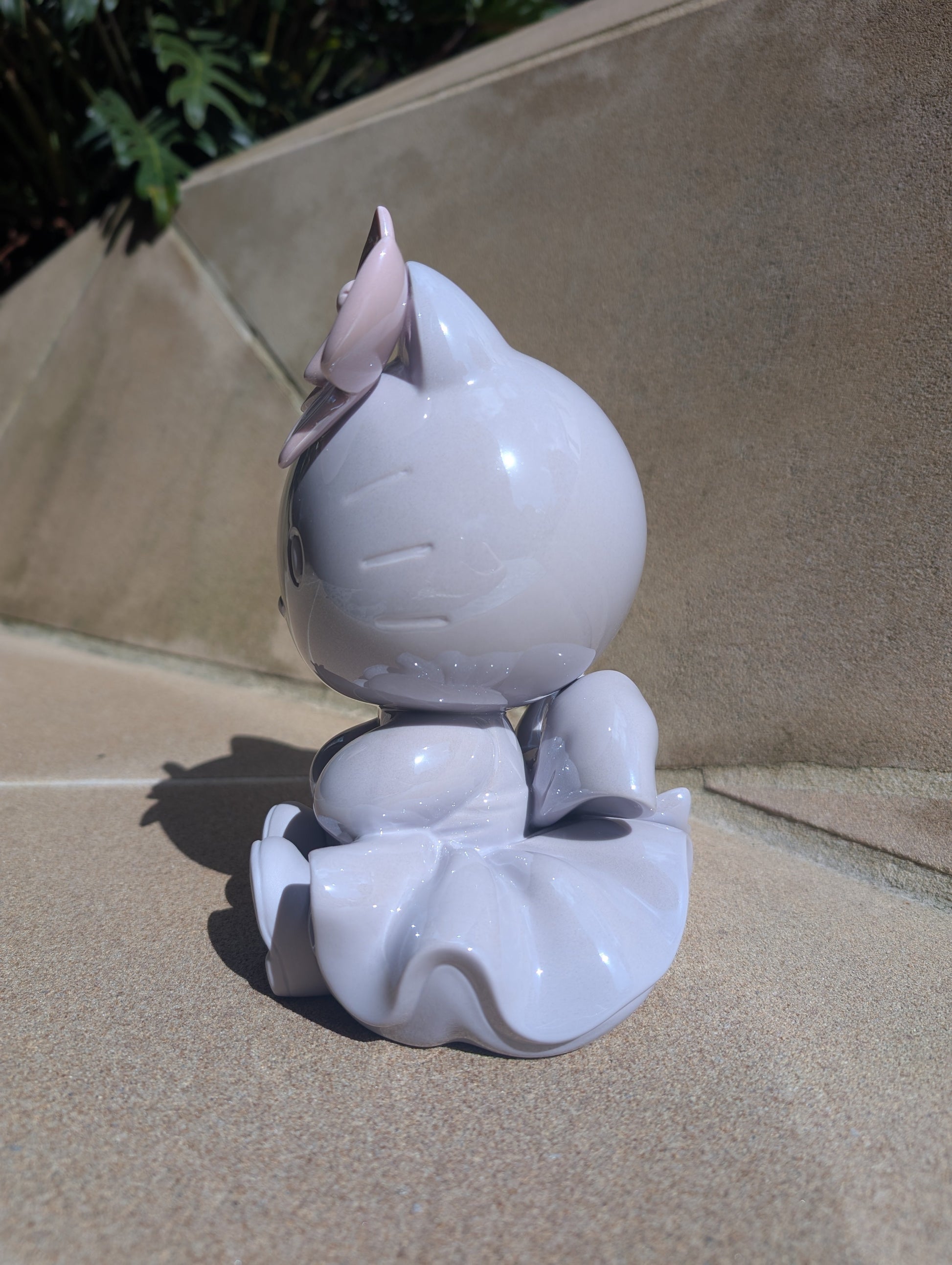 Lladró Hello Kitty Figurine Sculpture - FormFluent Sydney Australia