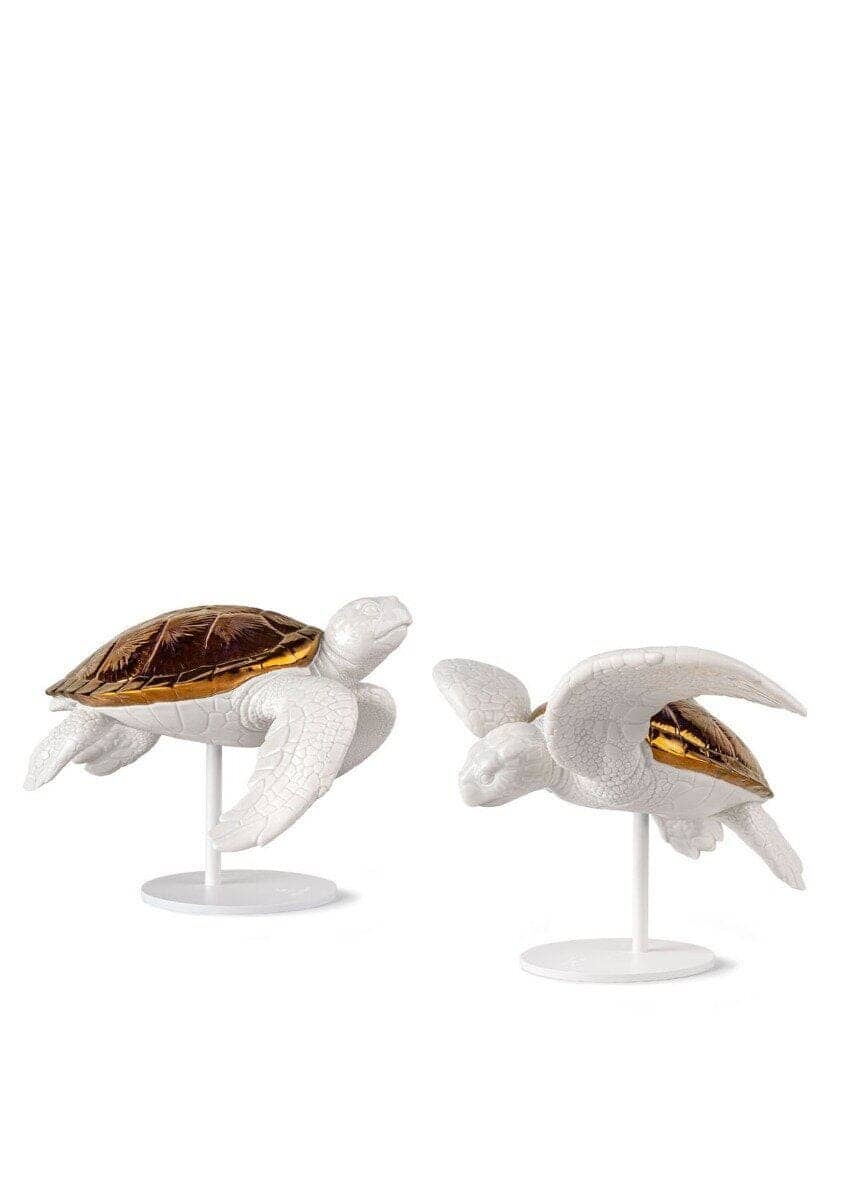 Lladró Sea Turtle Figurines - Pair Sculpture by Lladró at  FormFluent Sydney, Australia