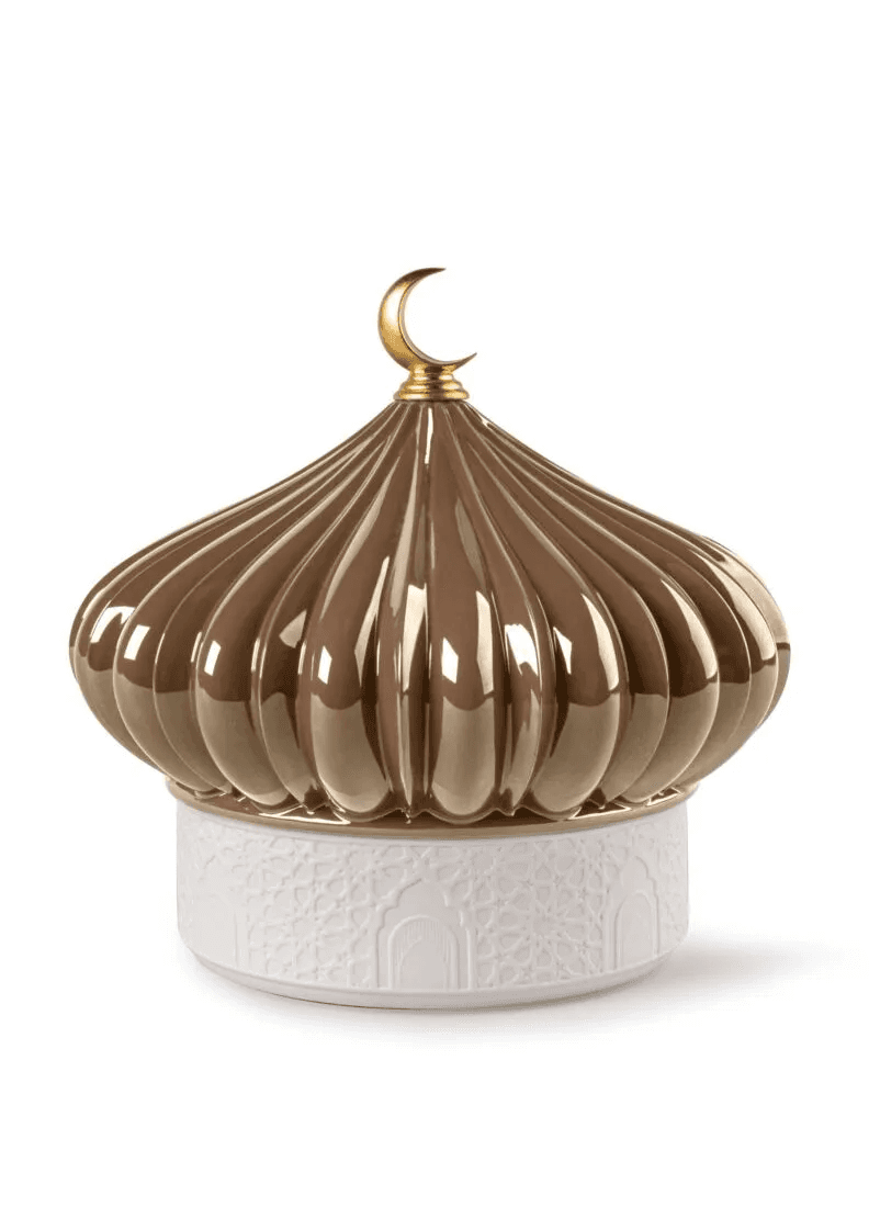 Lladró Majestic Nights Box with Plates (Brown) Tableware by  Lladró at   FormFluent Sydney, Australia