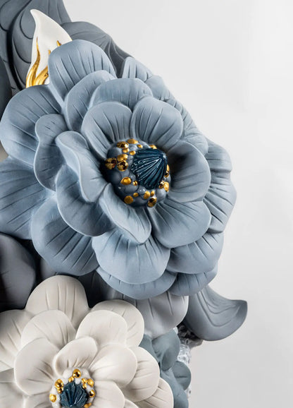  Lladró Vase With Flowers Blue Sculpture by Lladró at  FormFluent
