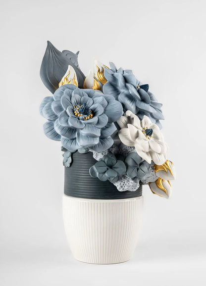  Lladró Vase With Flowers Blue Sculpture by Lladró at  FormFluent
