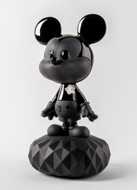 Mickey Total Black Sculpture